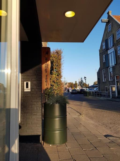Appartement De Oliekan Small Lemmer Luaran gambar